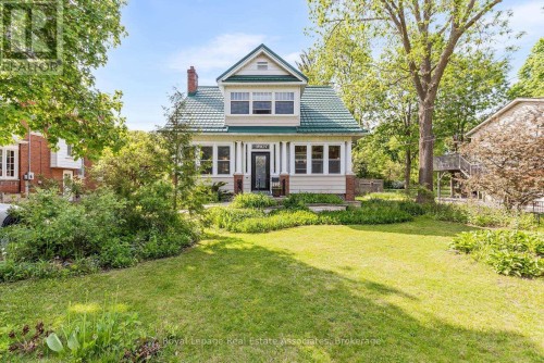 1807 Balsam Avenue, Mississauga, ON 