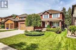 75 WAVERLY STREET N  Oshawa (Mclaughlin), ON L1J 8G6