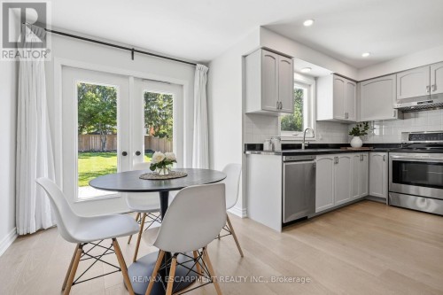 551 Deerhurst Drive, Burlington, ON 