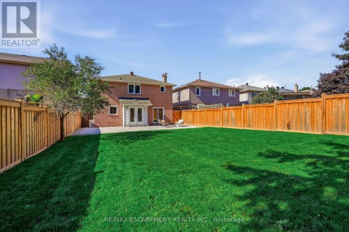 551 Deerhurst Drive, Burlington, ON 