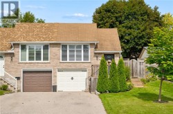 27 NICKOLAS Crescent  Cambridge, ON N3C 3L7
