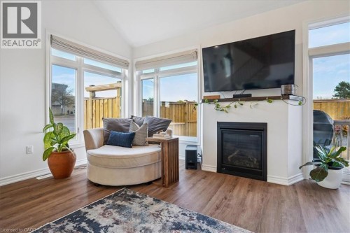 52 Welch Lane, Hamilton, ON 