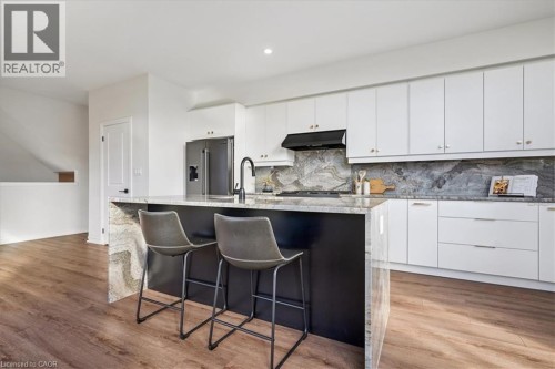 52 Welch Lane, Hamilton, ON 