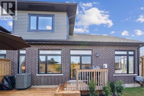 52 Welch Lane, Hamilton, ON 