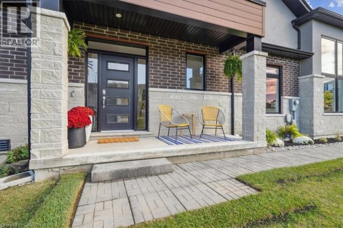 52 Welch Lane, Hamilton, ON 