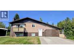 2852 ALEXANDER CRESCENT Prince George, BC V2N 1J7