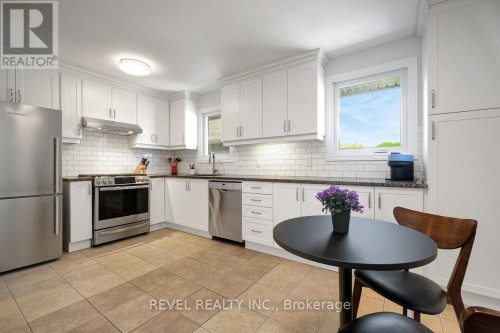 APT #2 - 63 Findlay Avenue, Ottawa, ON 