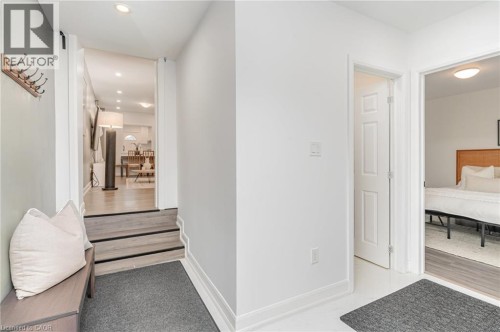 4 Robins Avenue, Hamilton, ON 