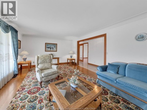 4155 Manning Road, Tecumseh, ON 