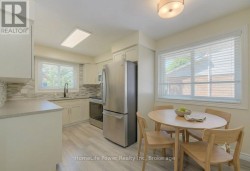 Main floor (unit 1) eat-in kitchen dining - 
