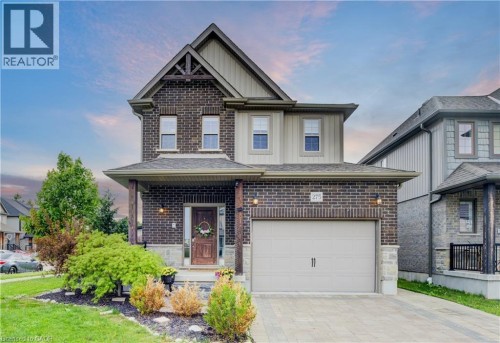 275 Falconridge Drive, Kitchener, ON 