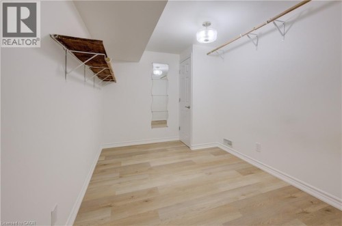275 Falconridge Drive, Kitchener, ON 