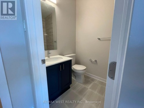 810 UTOPIE PRIVATE , Ottawa, Ontario K1W 0M5 5