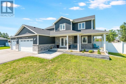 4 Cheslock Crescent, Oro-Medonte, ON 