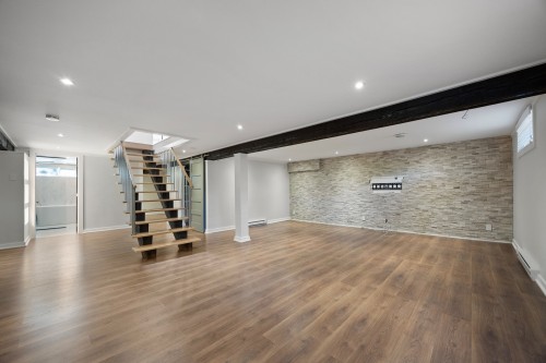 Sous-sol - 2 Av. Balzac, Candiac, QC 