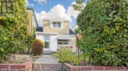 73 ROBINSON AVENUE W Toronto, ON M1L 3S9