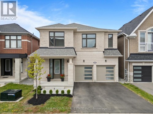 99 BLACK WALNUT COURT  Aurora, ON L4G 3X7
