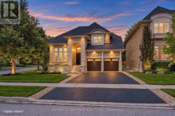 2234 LYNDHURST DRIVE Oakville, ON L6H 7V4