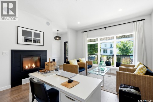 1039 4Th Street E, Saskatoon, SK 
