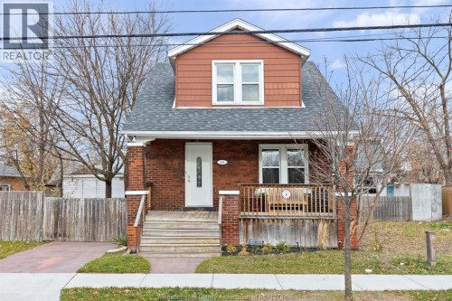 936 Arthur, Windsor, ON 
