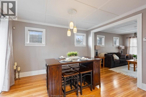 936 Arthur, Windsor, ON 