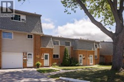 2626 Vine COURT Unit# 137 Windsor, ON N8T 2X3