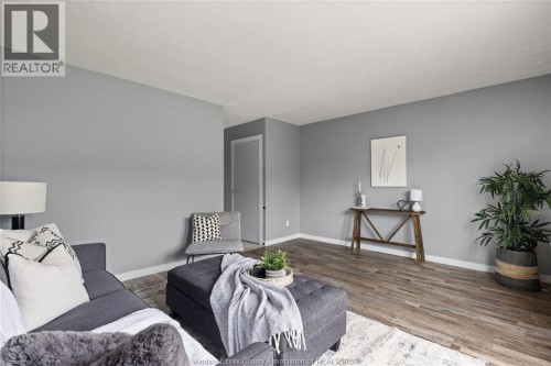 2626 Vine COURT Unit# 137 , Windsor, Ontario N8T 2X3 5