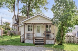 1453 Av. de l'Amiral Québec (La Haute-Saint-Charles), QC G3K 1G6