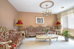 Salon - 