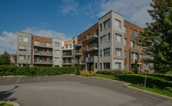 410-1440 Rue Gaston-Véronneau  Longueuil (Le Vieux-Longueuil), QC J4N 0H1