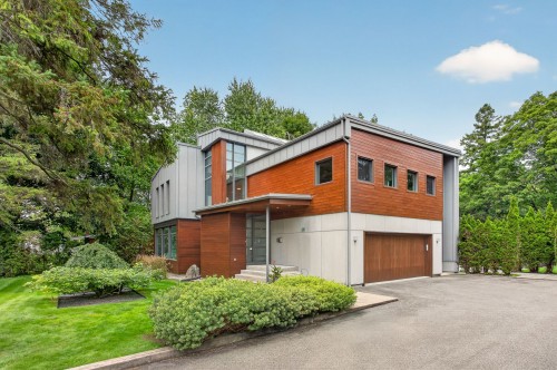 Façade - 555 Av. Cypress, Beaconsfield, QC 