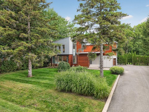 Façade - 555 Av. Cypress, Beaconsfield, QC 