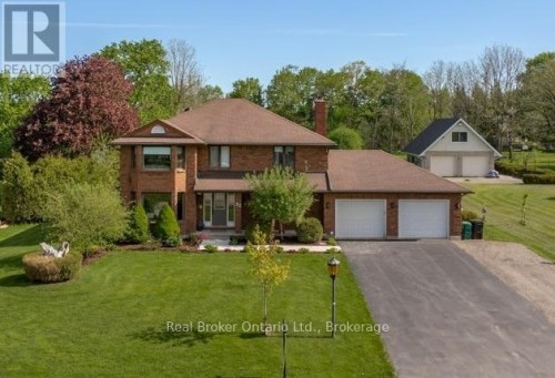 32 SUNSET DRIVE  Woolwich, ON N0B 2V0