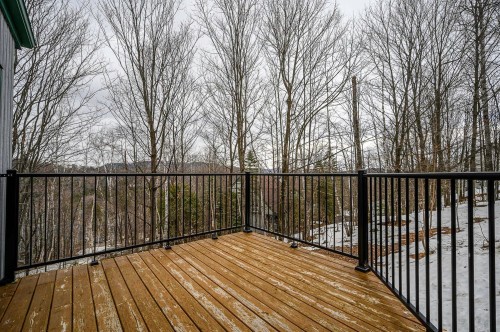 Terrasse - 931 Ch. Des Éperviers, Piedmont, QC 
