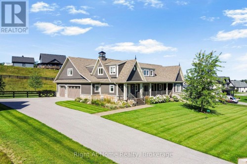 16 GELDERLAND CRESCENT  Oro-Medonte, ON L0K 1E0