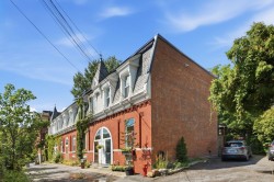 1523 Av. Wrexham Montréal (Ville-Marie), QC H3J 1B2