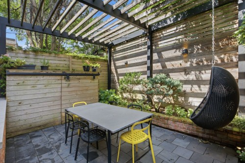 Terrasse - 1523 Av. Wrexham, Montréal (Ville-Marie), QC 
