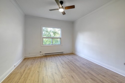 Chambre à coucher - 5209 Av. Jacques-Grenier, Montréal (Côte-Des-Neiges/Notre-Dame-De-Grâce), QC 