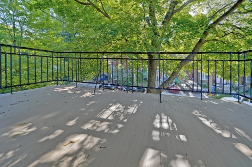 Balcon - 5209 Av. Jacques-Grenier, Montréal (Côte-Des-Neiges/Notre-Dame-De-Grâce), QC 