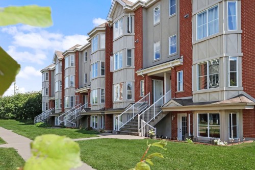 Façade - 9-6895 Rue Du Chardonneret, Brossard, QC 