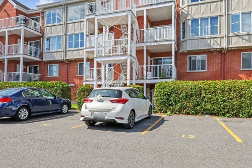 Stationnement - 9-6895 Rue Du Chardonneret, Brossard, QC 