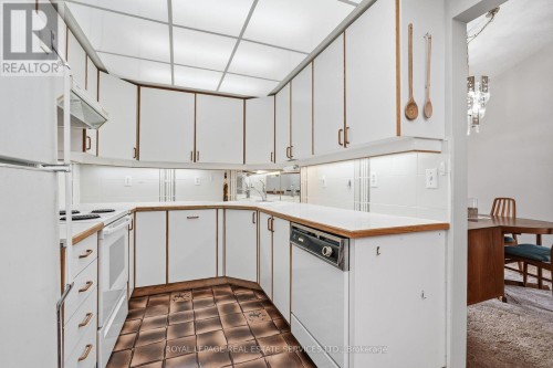 60 Bowshelm Court, Mississauga, ON 