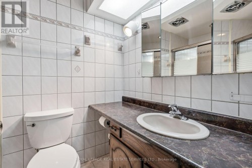 4 pc lower level bathroom - 60 Bowshelm Court, Mississauga, ON 