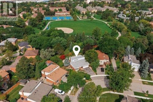 60 Bowshelm Court, Mississauga, ON 