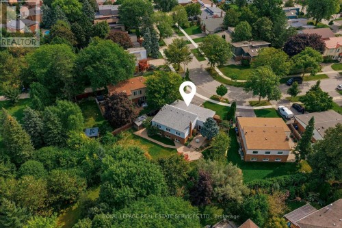 60 Bowshelm Court, Mississauga, ON 