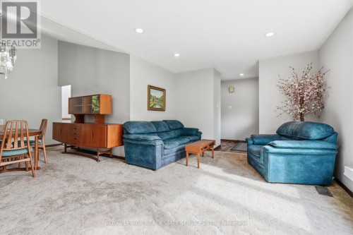 60 Bowshelm Court, Mississauga, ON 