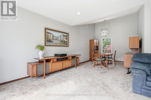 60 Bowshelm Court, Mississauga, ON 