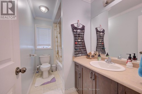 4 Chartwell Circle S, Hamilton, ON 