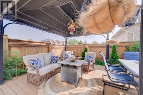 4 Chartwell Circle S, Hamilton, ON 