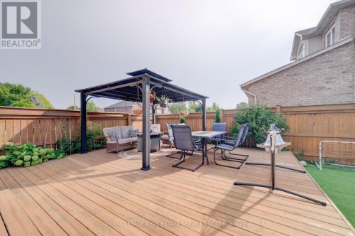 4 Chartwell Circle S, Hamilton, ON 